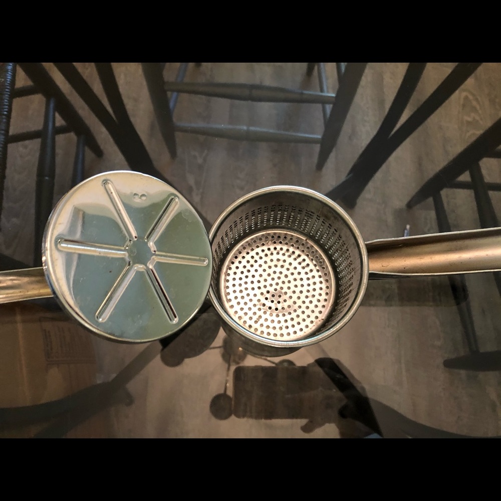 Potato ricer - Picture 2 of 3